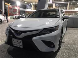 تۆیۆتا کامری